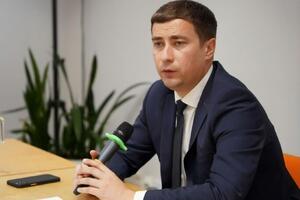 Лещенко: Усі схеми розслідуються і землю мають повернути народу. Але це непросто, на правосуддя підуть роки