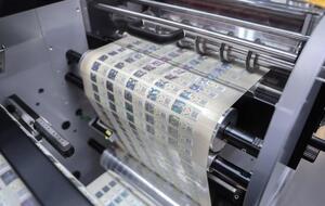 Эксклюзивная электронная этикетка позволяет проверить подлинность продукта несколькими способами