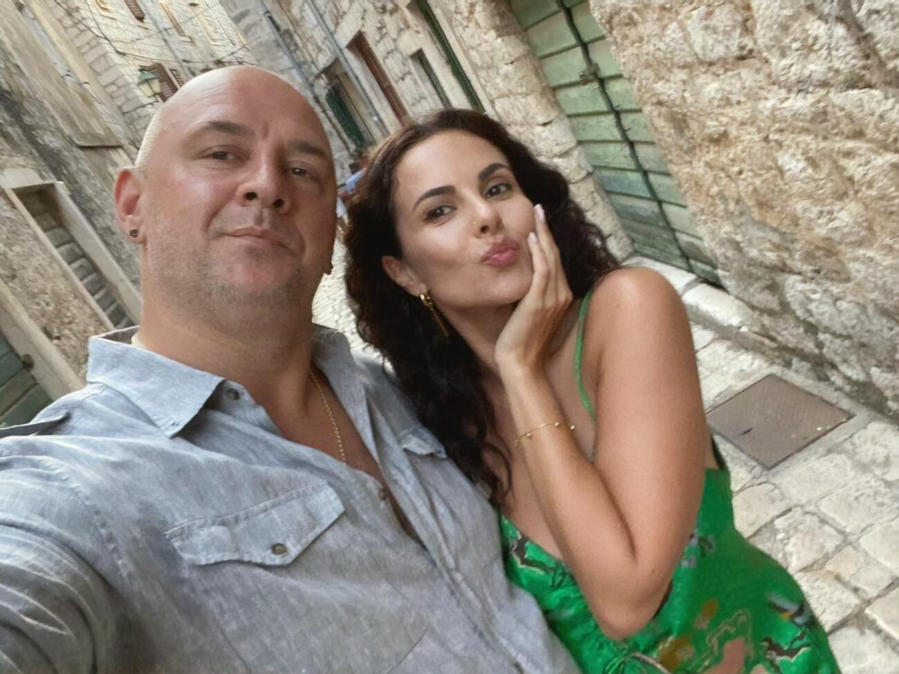 "Мой муж работает на очень серьезной работе", &ndash; написала Настя Каменских