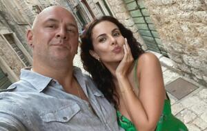 "Мой муж работает на очень серьезной работе", – написала Настя Каменских