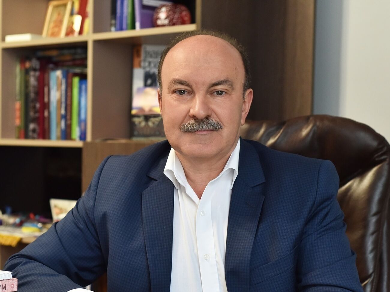 Михаил Цимбалюк:&nbsp;Малый, средний бизнес в случае принятия в редакции этого законопроекта конечно уйдет в тень, а крупные предприятия, которые не могут работать в тени, они, конечно, будут сокращать рабочие места