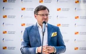 Кулеба обещал, что число открытых для украинцев стран продолжит расти