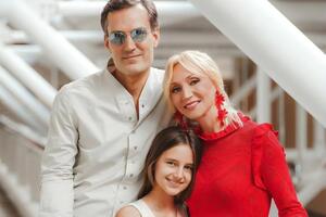 2012 року в Орбакайте і Земцова народилася донька Клавдія