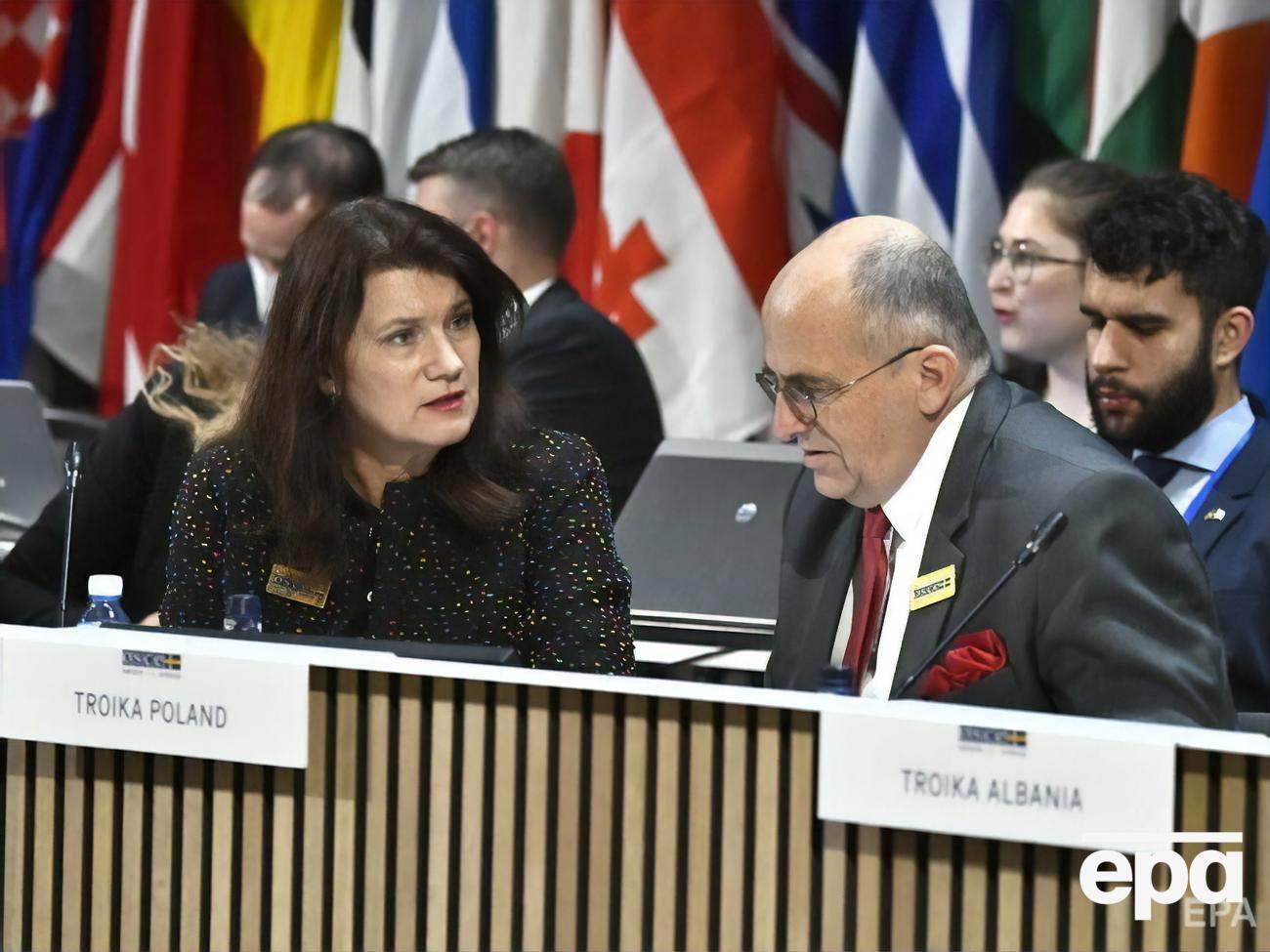 Рау (праворуч) замінив Лінде (ліворуч) на посаді голови ОБСЄ