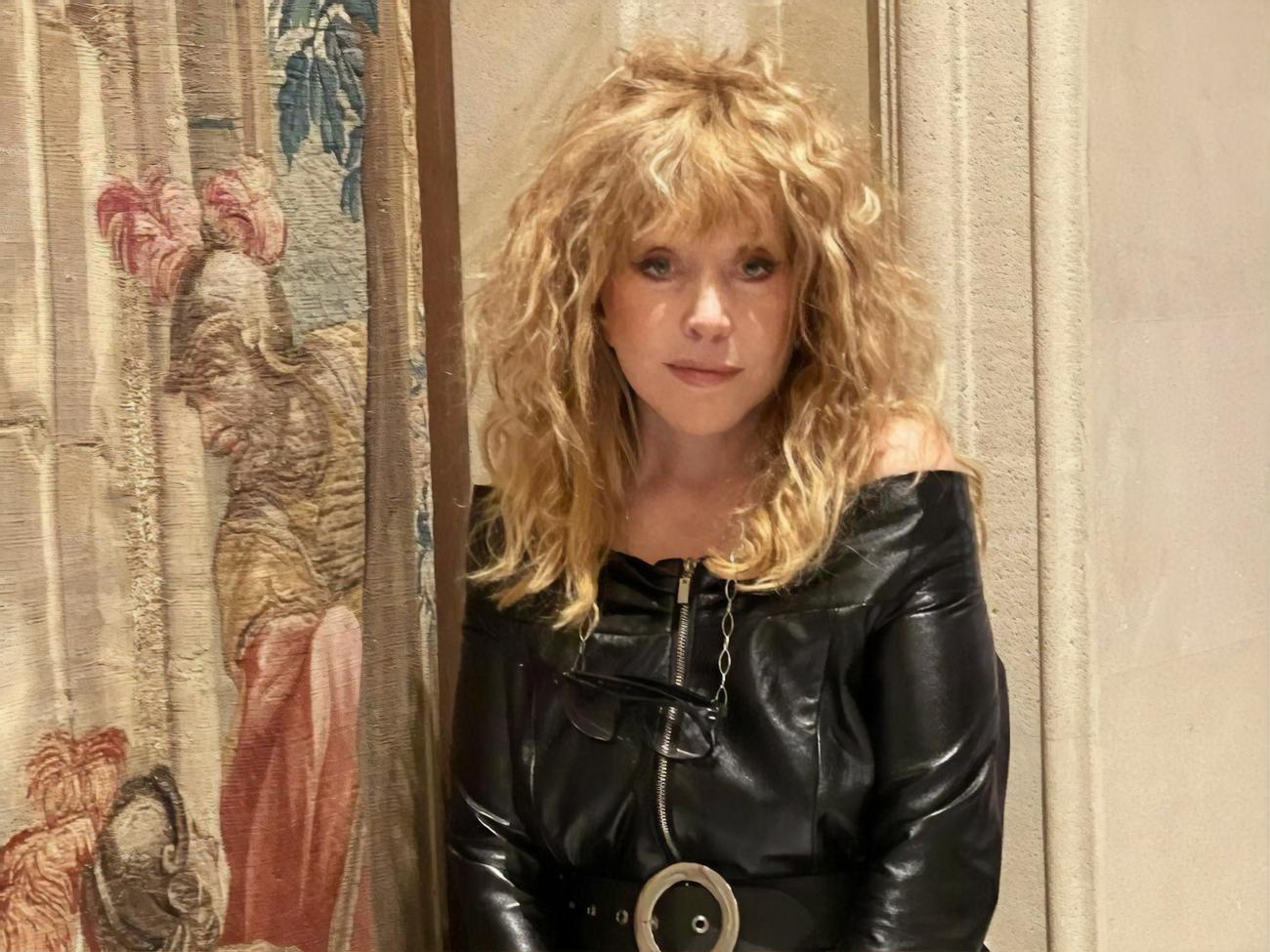 В сети появилось поздравление Аллы Пугачевой в окружении близких и родных