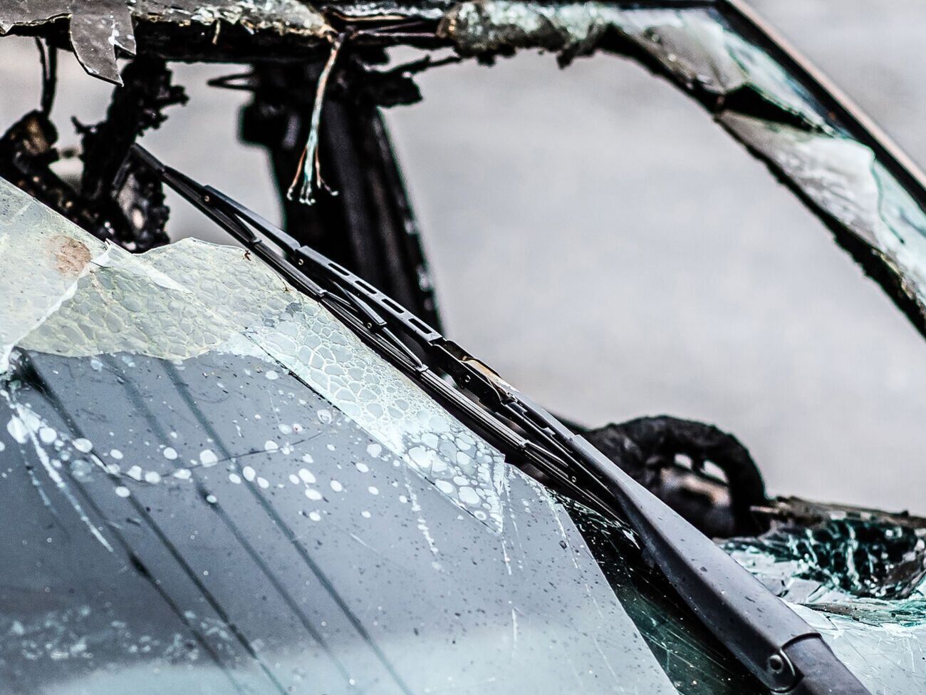 Для разблокирования пострадавших из&nbsp;поврежденных&nbsp;
автомобилей были привлечены девять спасателей