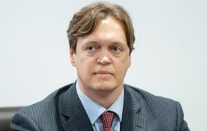 Дмитрий Сенниченко: Ранее цена на торгах росла примерно на одну пятую, теперь, благодаря высокой конкуренции и открытости, средний рост цены на аукционах составляет 150%