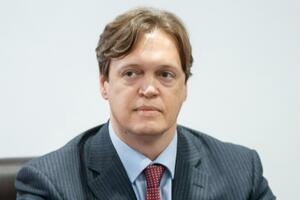 Дмитрий Сенниченко: Ранее цена на торгах росла примерно на одну пятую, теперь, благодаря высокой конкуренции и открытости, средний рост цены на аукционах составляет 150%