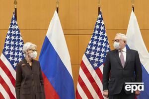 Делегации США и РФ возглавили Шерман и Рябков