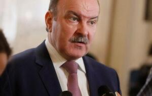 Михаил Цимбалюк: Монобольшинство настроено агрессивно, и такое создается впечатление, что они это делают намеренно, потому что Европе нужно сырье