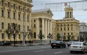 За коментарі про загибель співробітника КДБ у Білорусі затримали майже 200 людей