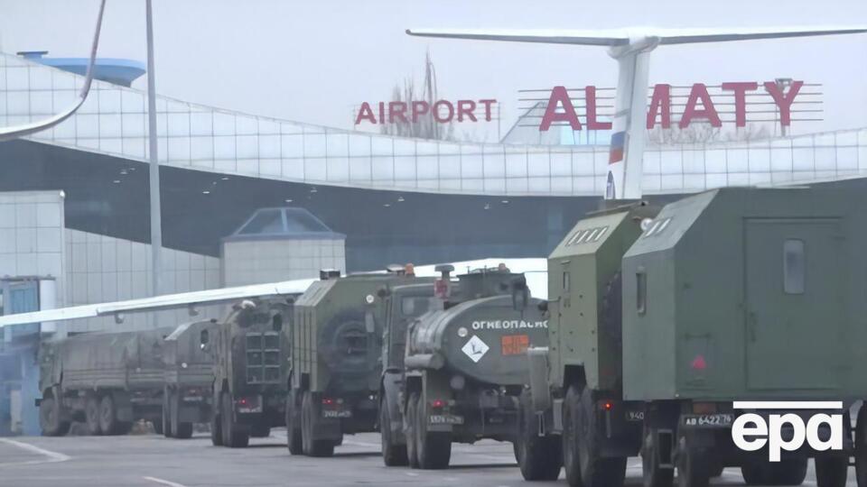 Сили ОДКБ охороняють аеропорти, склади та інші стратегічні об'єкти