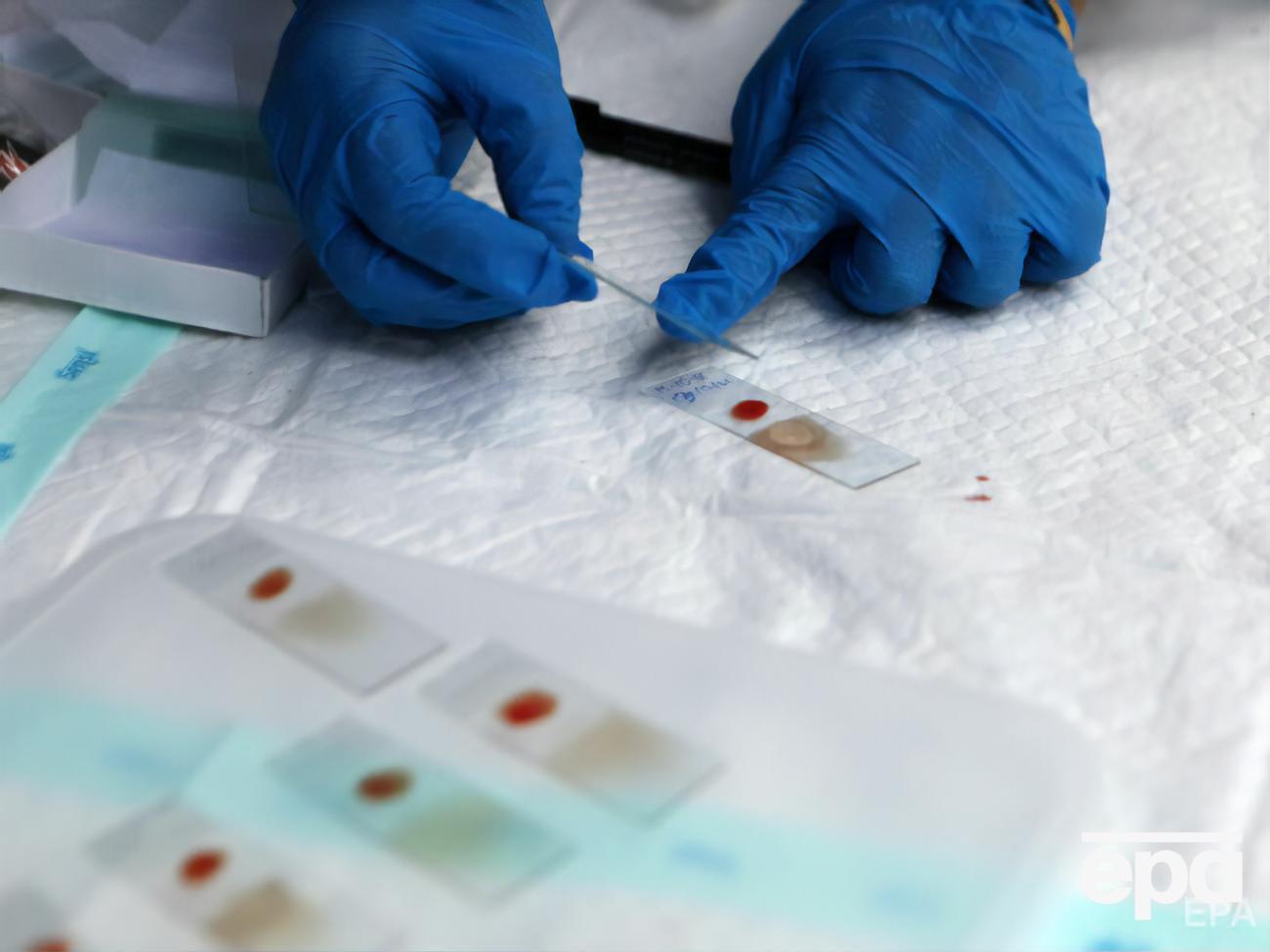 По данным ВОЗ, ежегодно малярия уносит жизни более 400 тыс. человек