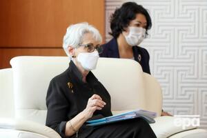 Шерман о России: Они могут доказать, что у них нет намерений вторгнуться в Украину, вернув военных обратно в места дислокации