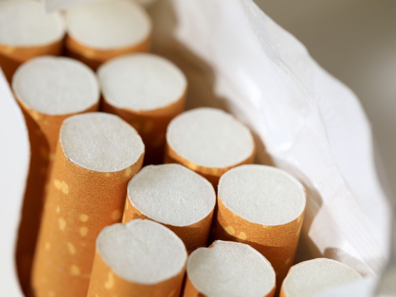 В отчете авторы проанализировали законодательные инициативы по регуляции производства, рекламы и реализации табачных изделий в Украине на предмет их соответствия праву ЕС