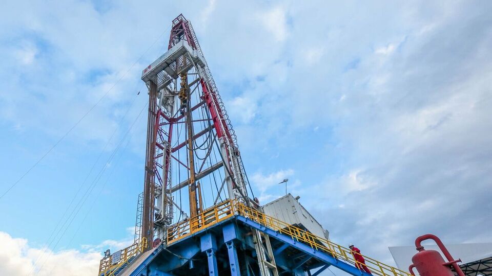 Акціонерне товариство "Укргазвидобування" входить до структури НАК "Нафтогаз України" і є найбільшим у країні підприємством із видобування природного газу