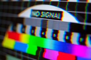 Прекращение вещания телеканалов связано с истечением срока действия разрешений