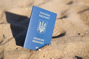 Сейчас без визы или с визой по прибытии украинцы могут посетить 141 страну