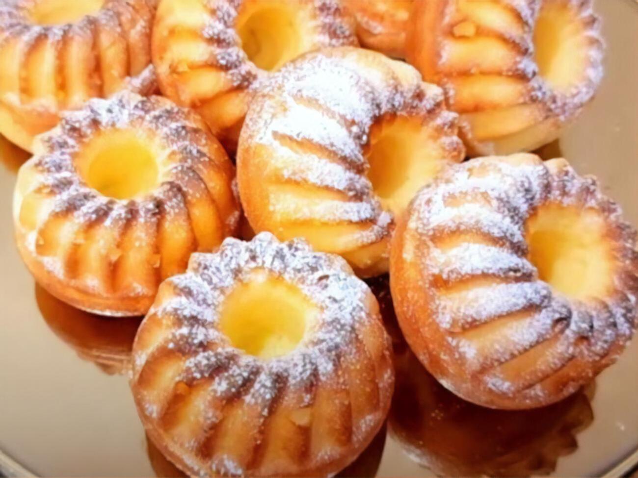 Десерт із сиру випікають&nbsp;30 хвилин у розігрітій до 160 &deg;С духовці