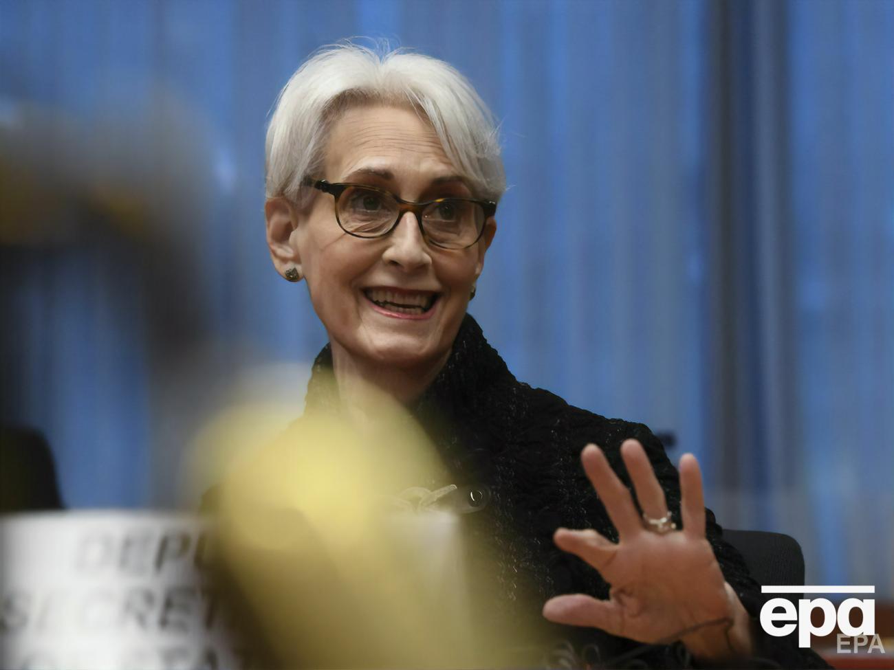 США и их союзники надеются, что РФ выберет "мир и безопасность", отметила Шерман