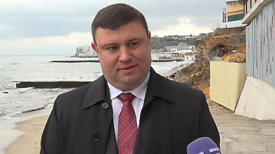 У відомстві не називають прізвища чиновника, але одеський портал "Думская" пише, що це Владлен Гривенко