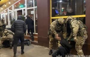 Правоохранители задокументировали четыре эпизода противоправной деятельности и задержали 10 участников группы