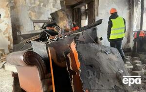 Мэрию Алматы расчищают после протестов