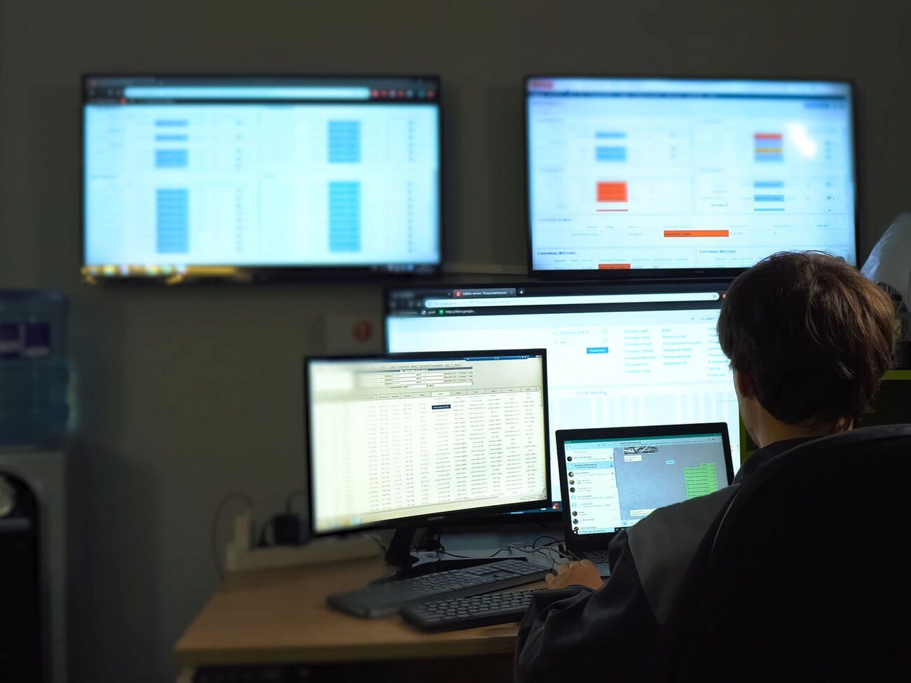 У Держспецзв'язку наголосили, що дані українців зберігають у державних реєстрах, яких не торкнулася атака