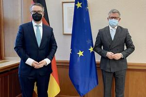 Лінднер і Мельник обговорили відносини Німеччини та України