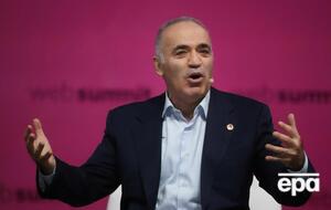 Каспаров предполагает, что Москва получила "сигнал из Пекина, что надо убираться"