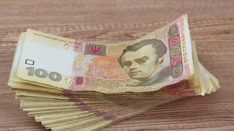 Курс гривны резко упал в четверг – пятницу