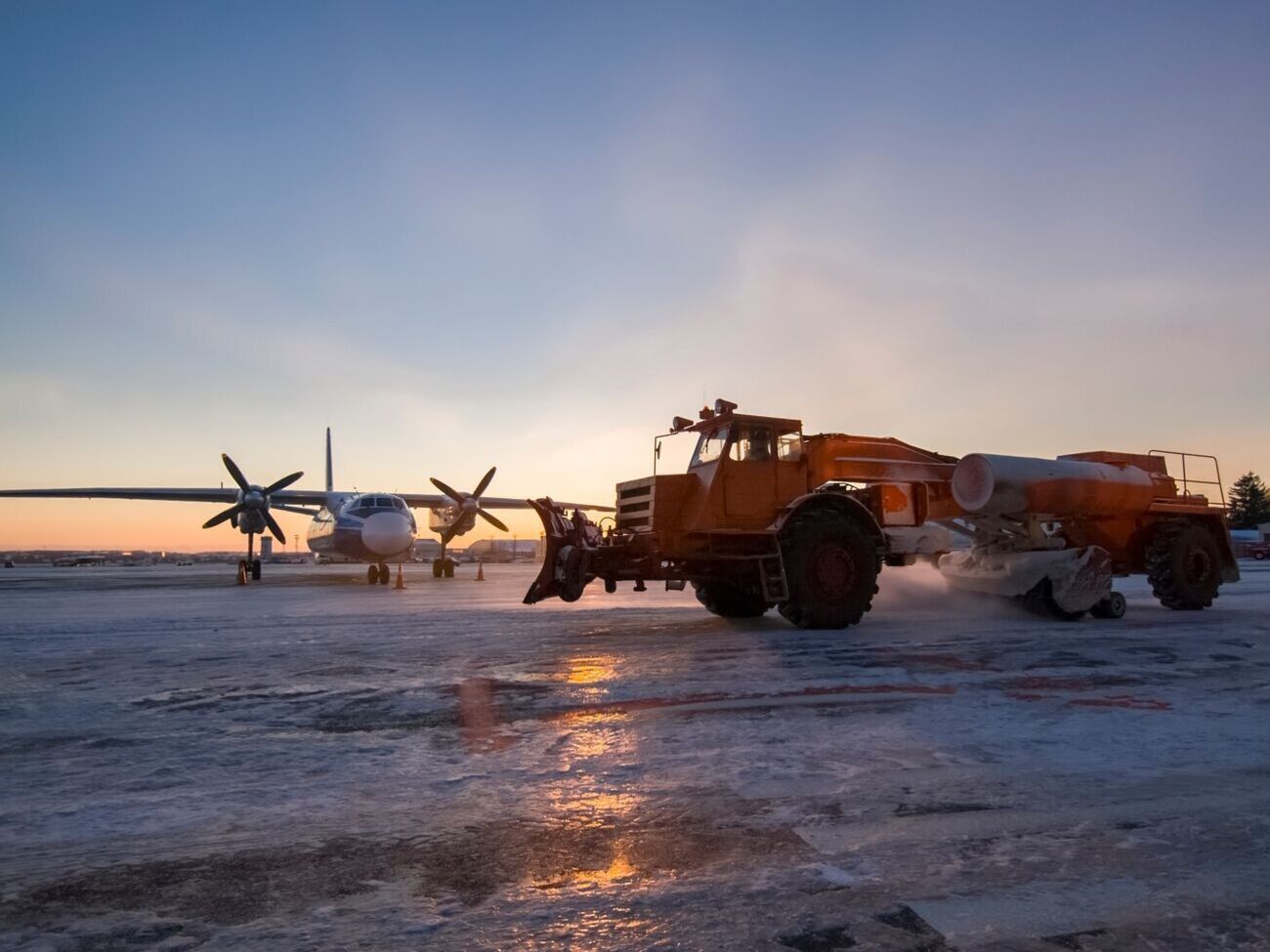 В аэропорту проводится проверка
