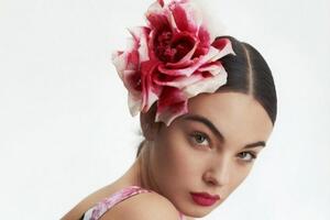 Снимок Девы Кассель за один час после появления в соцсети собрал больше 35 тыс. лайков