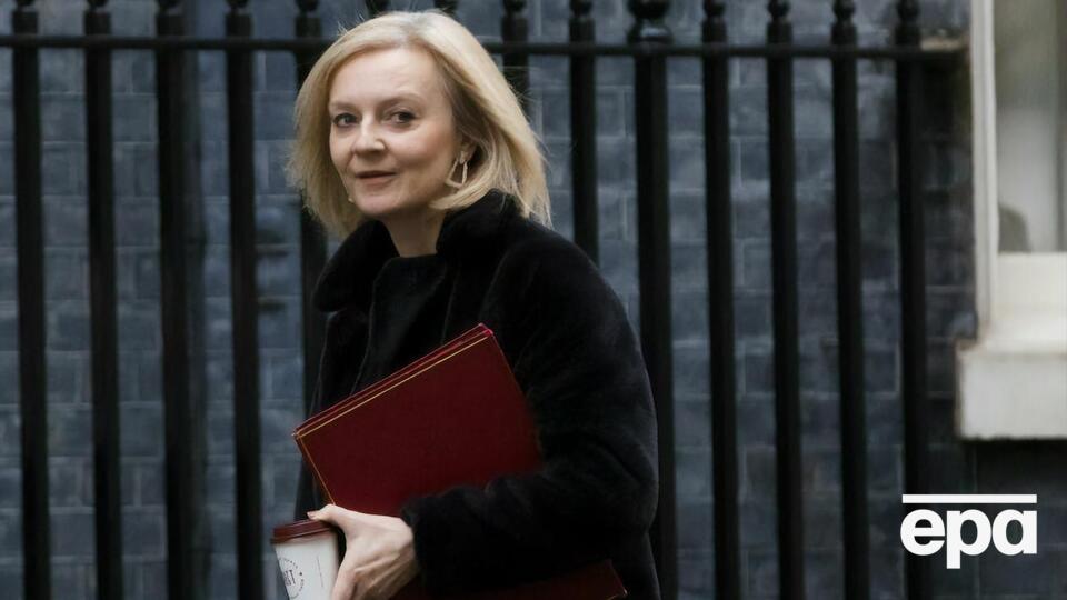 Трасс подчеркнула, что Россия должна прекратить агрессию против Украины