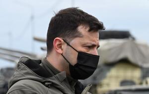 Зеленский о "киборгах": Своим бесстрашием и несокрушимостью они показали всем нам, что бороться за свою землю нужно до конца