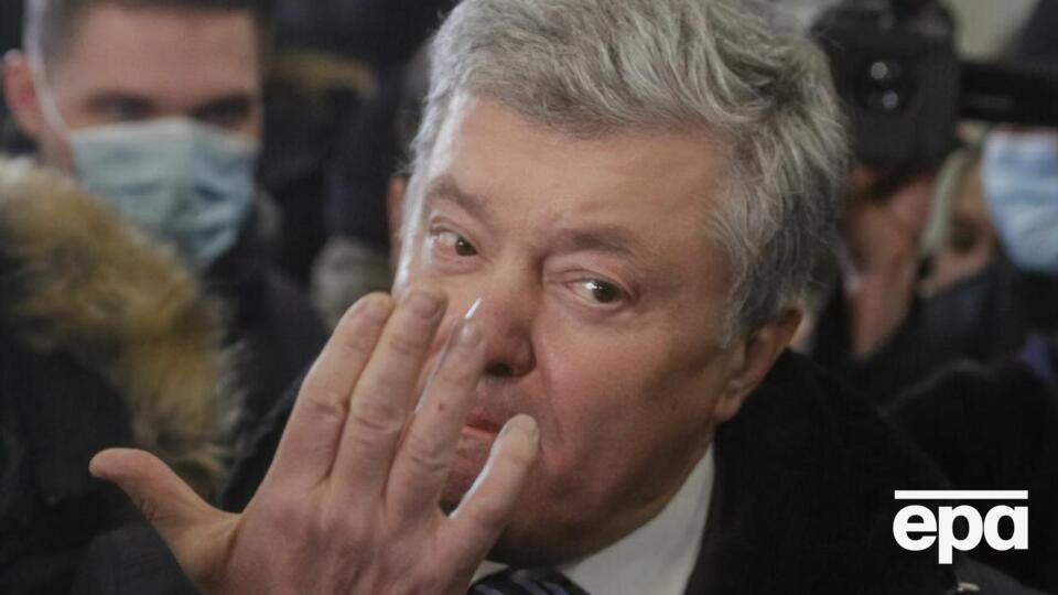 Порошенко "ігнорував законні вимоги слідчого", зазначили у ДБР