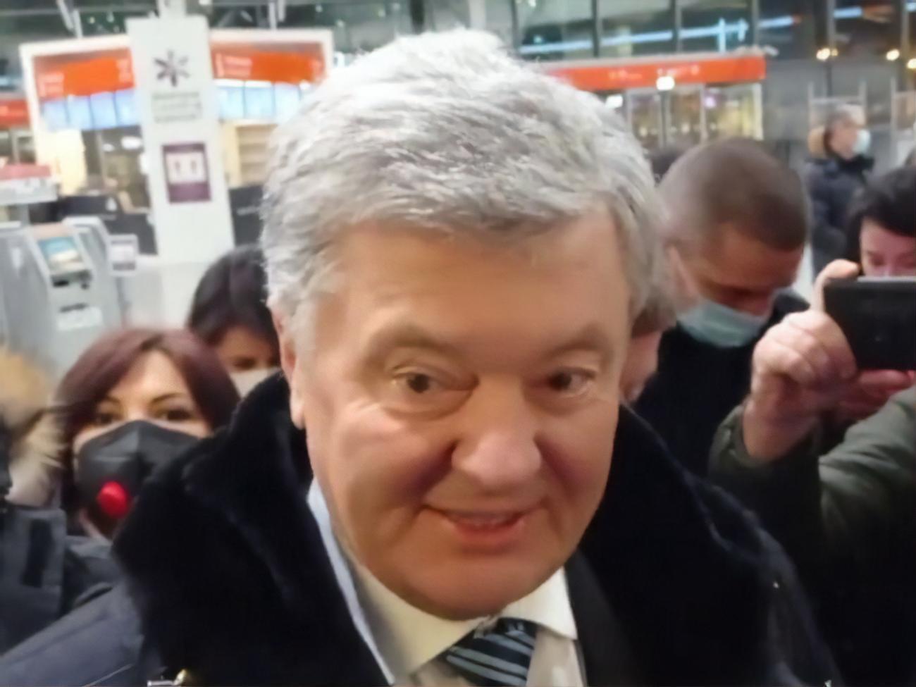Российским журналистам Порошенко сказал, что не боится ареста