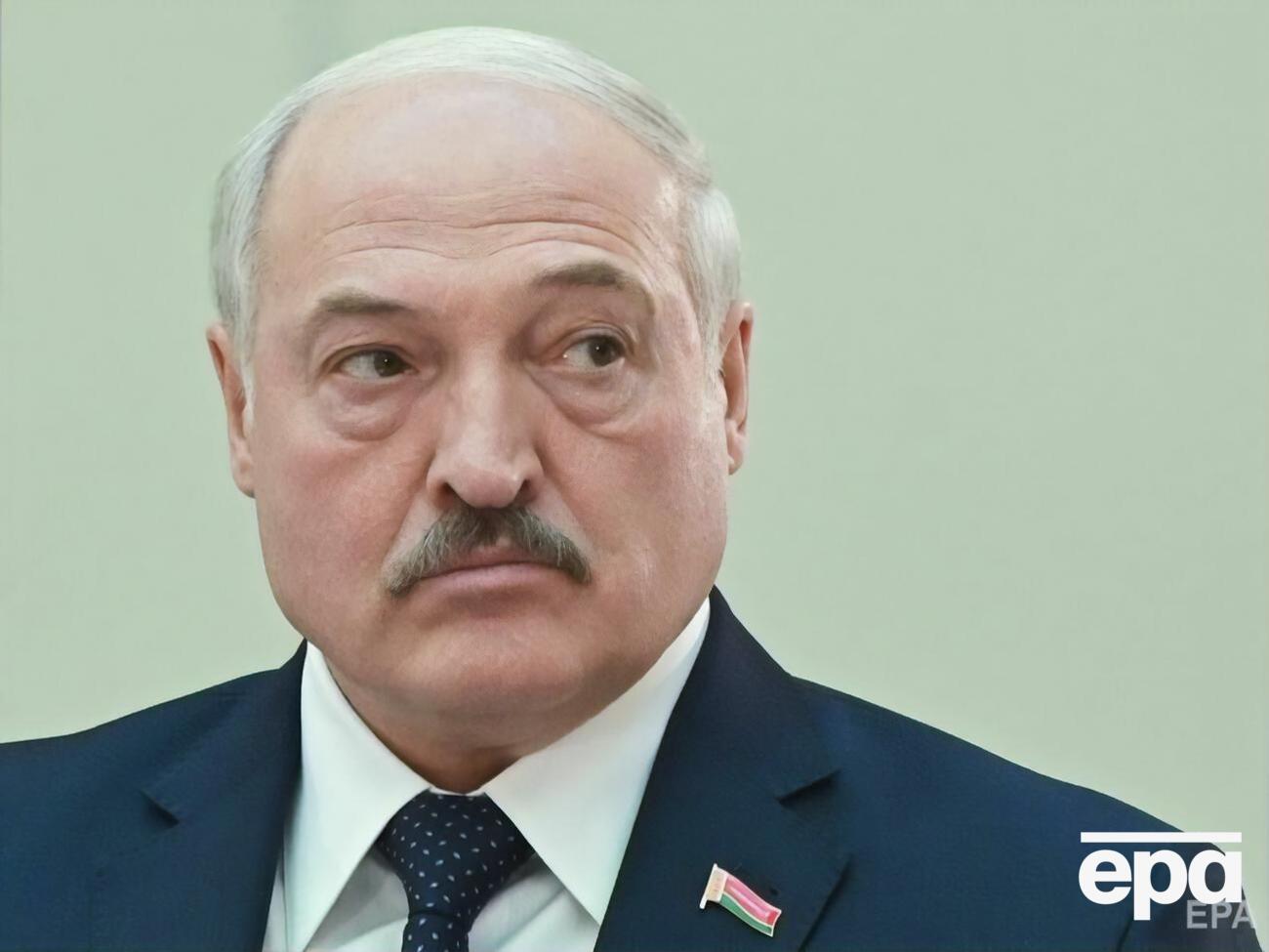 Лукашенко: Україна й надалі нарощує сили, зосереджуючи підрозділи Національної гвардії із "націоналістів-радикалів"