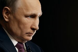 Путін (на фото) має усвідомлювати, що в разі нового військового вторгнення в Україну російський газогін "Північний потік – 2" перестане працювати, вважає Ромні