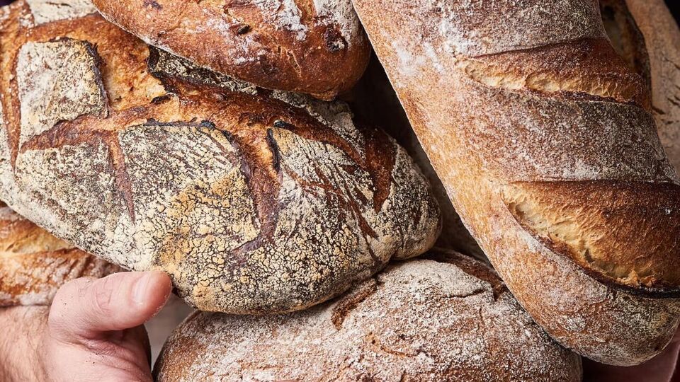 Гендиректор объединения "Укрхлебпром" Александр Васильченко считает, что экспорт пшеницы привел к нехватке муки в стране