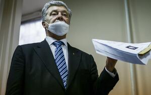 Порошенко прилетів до Києва із Варшави вранці 17 січня