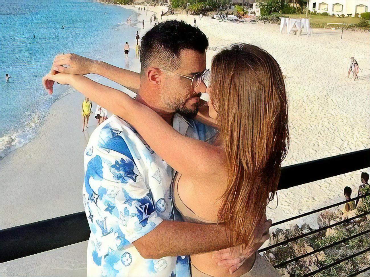 Налчаджиоглу вместе со своей невестой проводят отпуск на Занзибаре