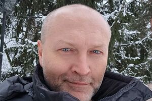 Чтобы атаки на Порошенко не воспринимались как личная месть, Зеленскому советуют посадить трех человек из своей команды. Одну жертву уже выбрали