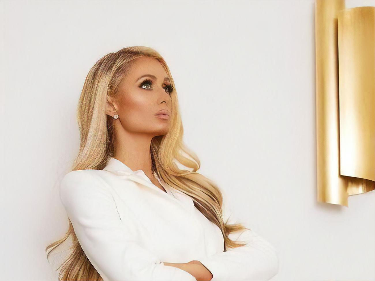 Премьера кулинарного шоу Хилтон состоялась в августе 2021 года