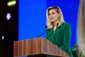 За інформацією УП, перша леді України Олена Зеленська відпочивала на Сейшелах із дітьми, батьками та друзями