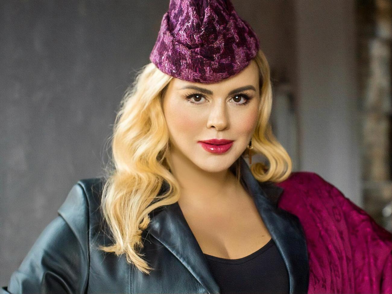 Семенович обнародовала личный архив