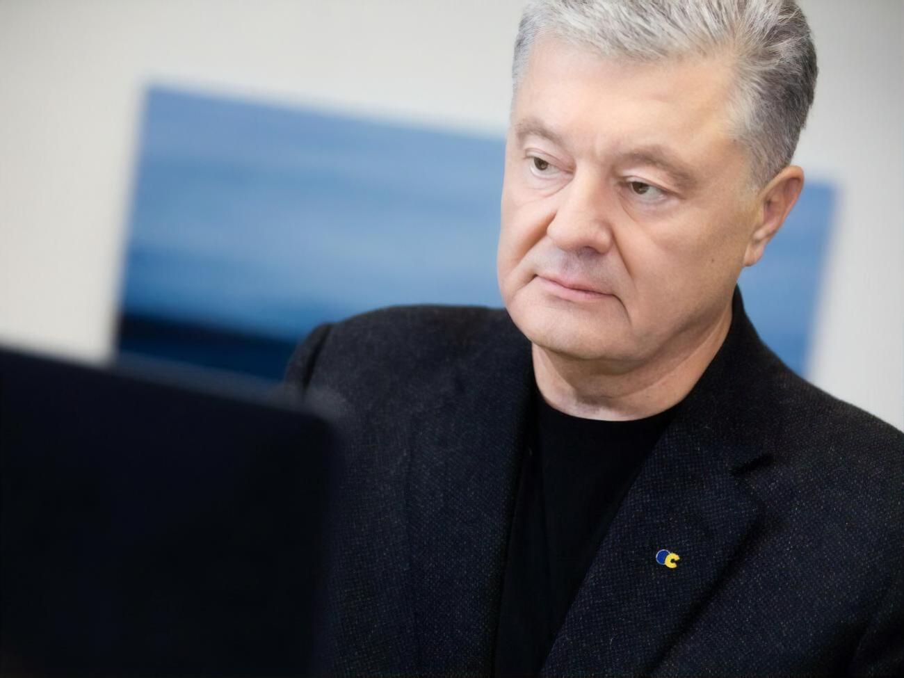 Политик также подчеркнул необходимость введения в отношении России "адских санкций" и остановки "Северного потока – 2"