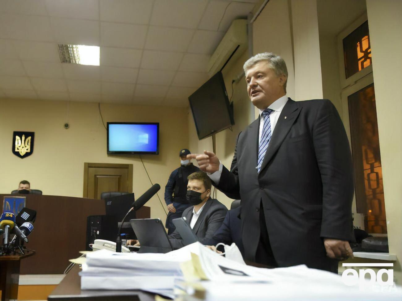 Порошенко фігурує у справі про постачання вугілля з ОРДЛО у 2014&ndash;2015 роках