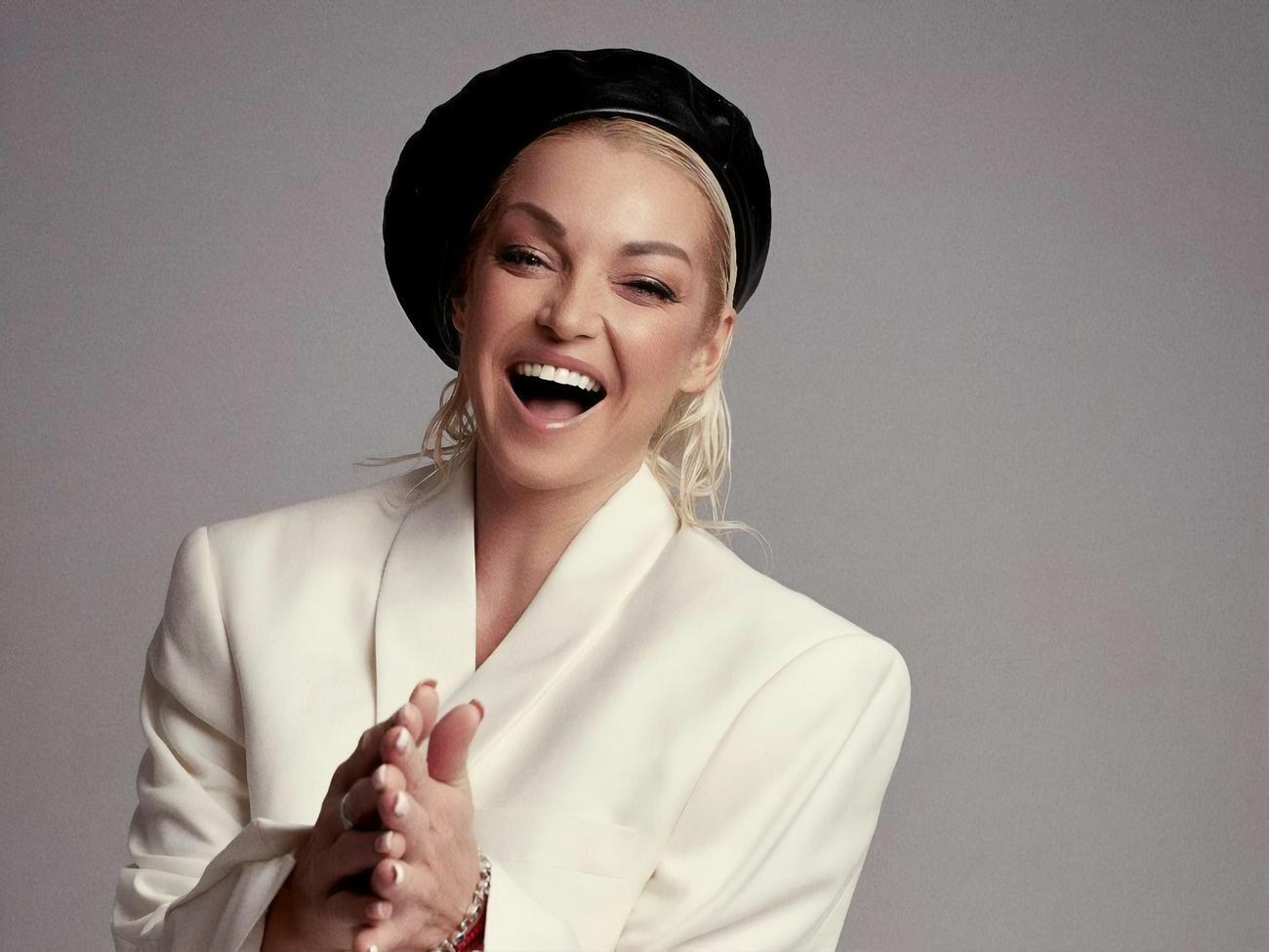 Волочкова вплуталася в суперечку з бортпровідником