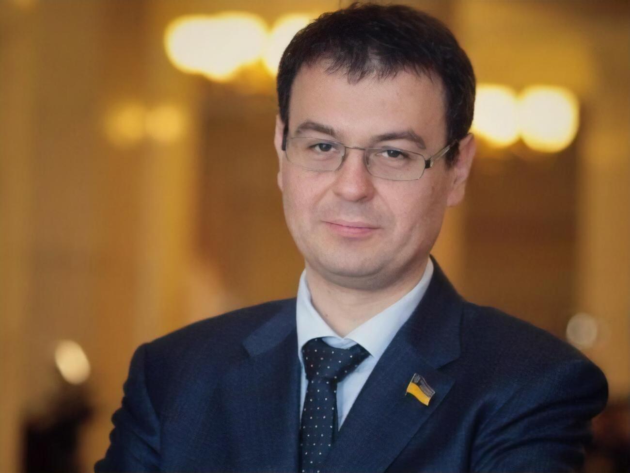 Для зменшення схем щодо ухилення від сплати податків із боку роботодавців необхідно ухвалити реформу детінізації зарплат, вважає Данило Гетманцев